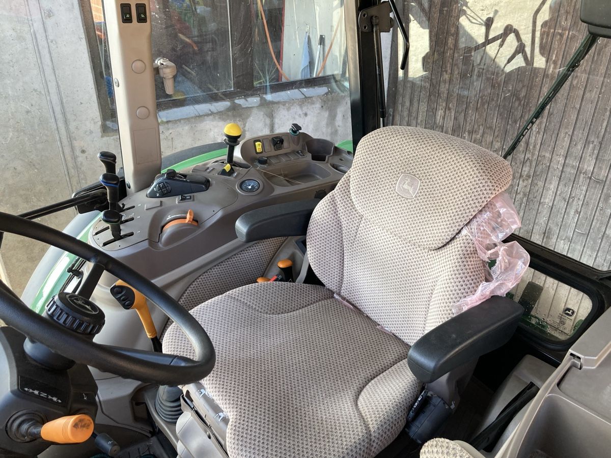 John Deere Trattori: John Deere 5100M – Usato da Hosenruck venduto da Fox690 5