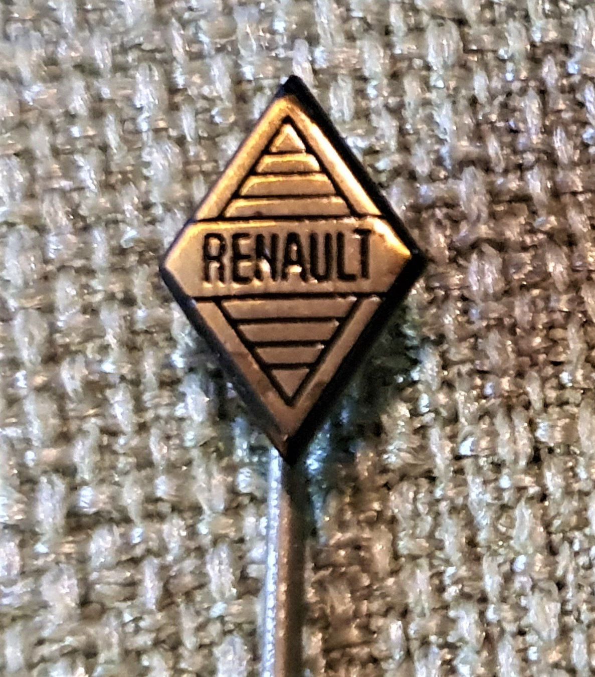 Renault Placchette & Badge: I514C - Nadel Altes Renault Logo – Usato da Reinach BL venduto da Boston-Verkauf