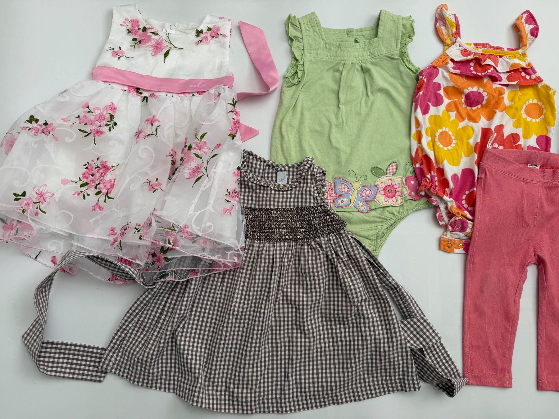 Lotti & Set di vestiti: Kleiderpacket für Mädchen Gr. ca. 80 – Usato da Zumikon venduto da natalia6211 2