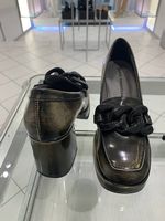 Scarpe in vera pelle con tacco 