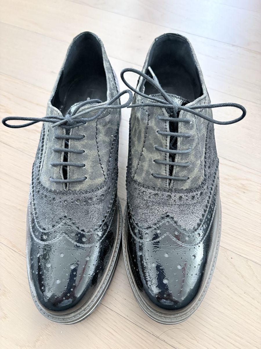 Scarpe da donna: elegante Schnürschuhe der Marke Globus – Nuovo (secondo la descrizione) da Wettswil venduto da Lismibil