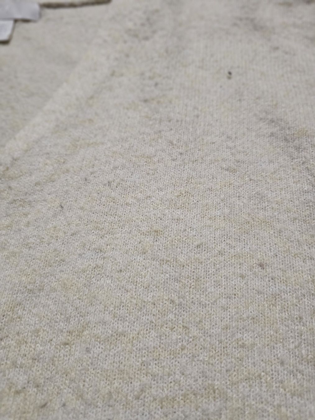 H&M Maglioni & Felpe: Pull beige taille L 🍂 – Usato da Sornetan venduto da T.a333 1
