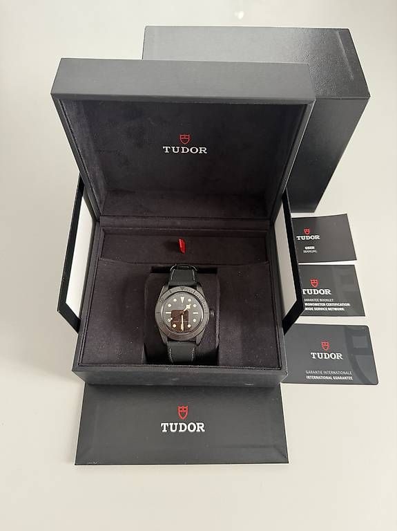 Tudor Uhren: Tudor BB Ceramic – Gebraucht aus Zürich von timeio 1