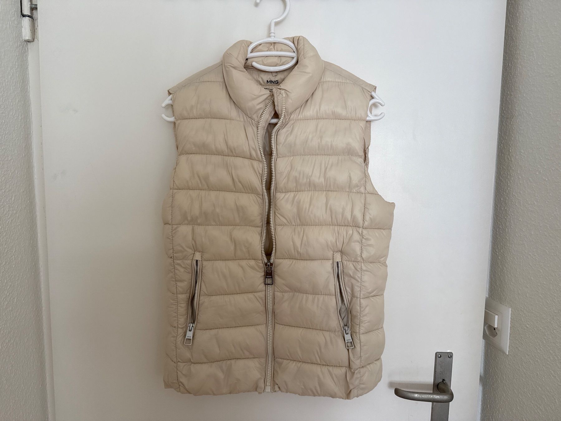 Mango Gilet & Giacche senza maniche: MANGO Steppweste EUR M – Usato da Horgen venduto da linuxrp