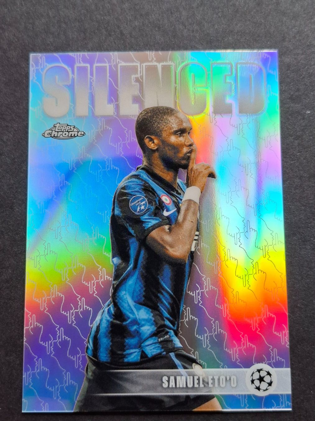Topps Sammelbilder & Trading cards: Samuel Eto'o Silenced Inter Topps Chrome 25-26 – Gebraucht aus Olten von cweb