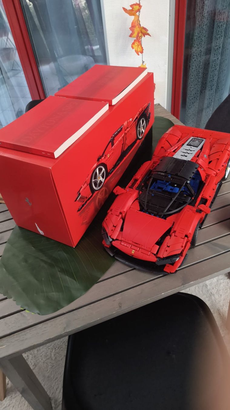Technics Kit di costruzioni: Lego Ferrari Daytona – Usato da Itingen venduto da ema_cnr8 1