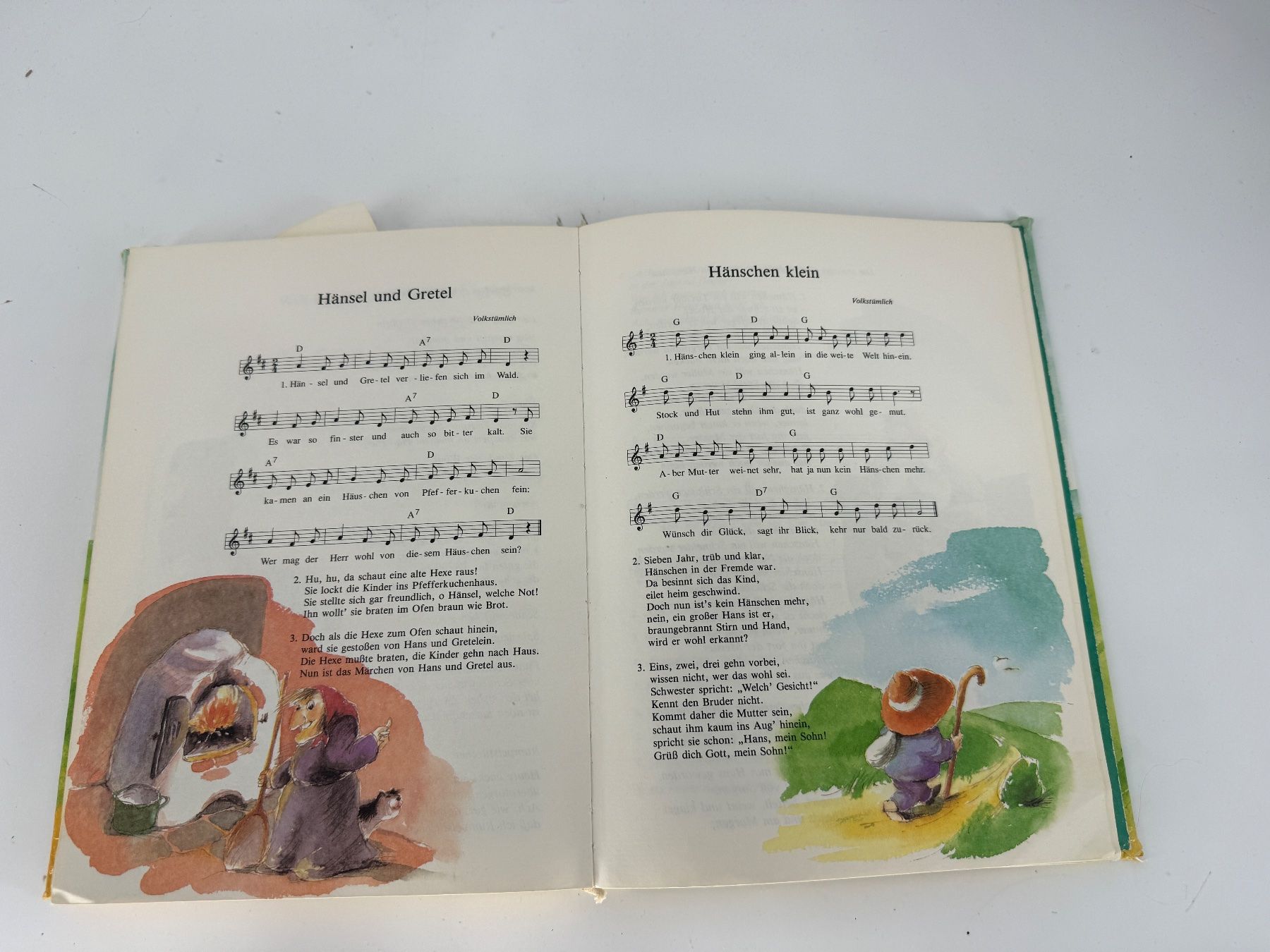 Libri: Kinderbuch mit Kinderlieder und Kinderreime – Usato da Auenstein venduto da moin. 4