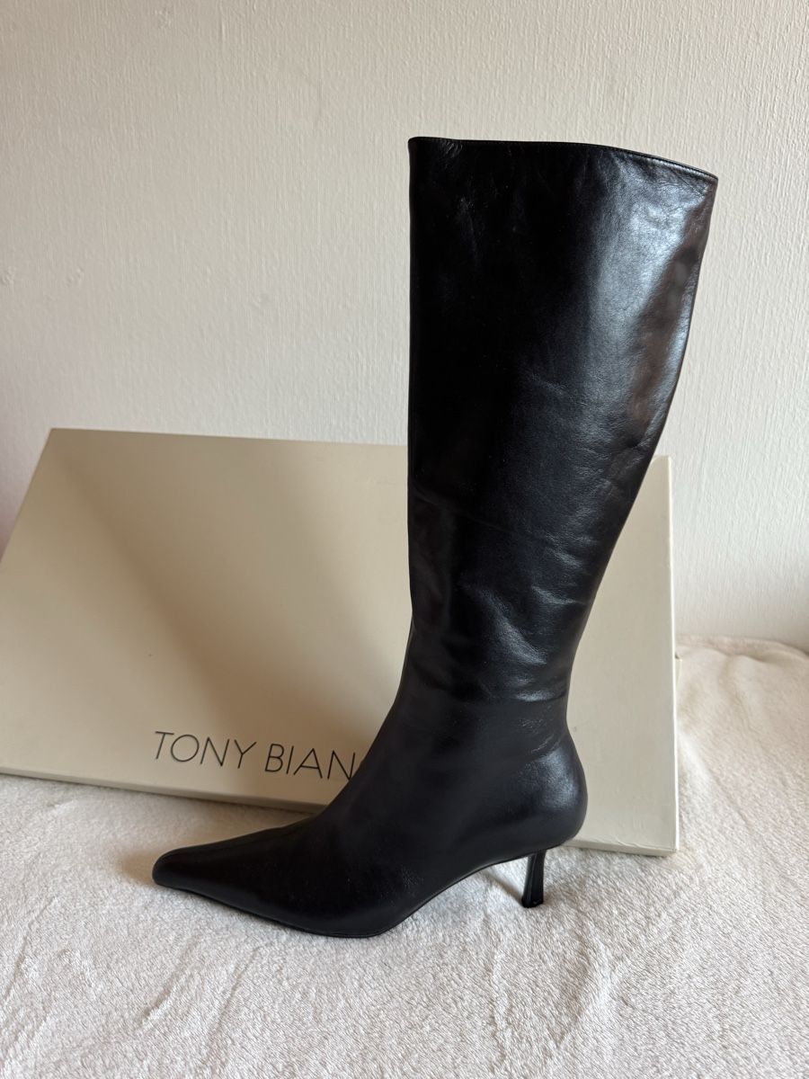 Scarpe da donna: Tony Bianco vintage black leather boots – Nuovo e nell'imballaggio originale da Aigle venduto da 029_mbn