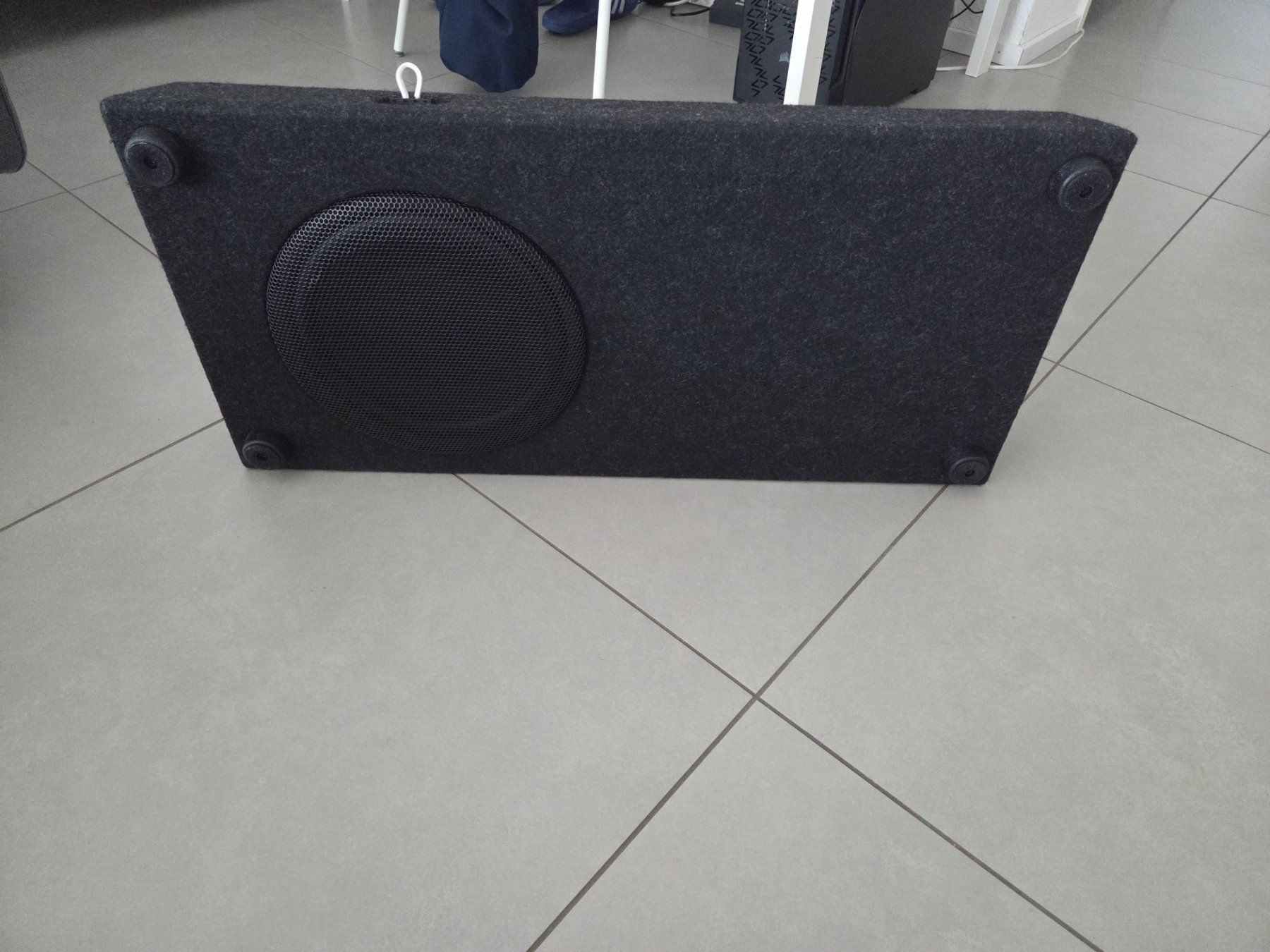 Helix Casse acustiche: subwoofer auto HELIX IK ES10.1-DVC2 – Usato da Locarno venduto da rob_r2c9 1