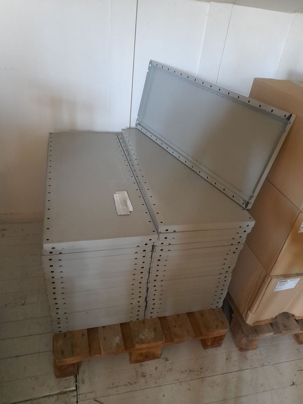 Scaffali: Tablarböden 99cm x39cm – Usato da Stetten AG venduto da K.B-Wa-Maschinencent