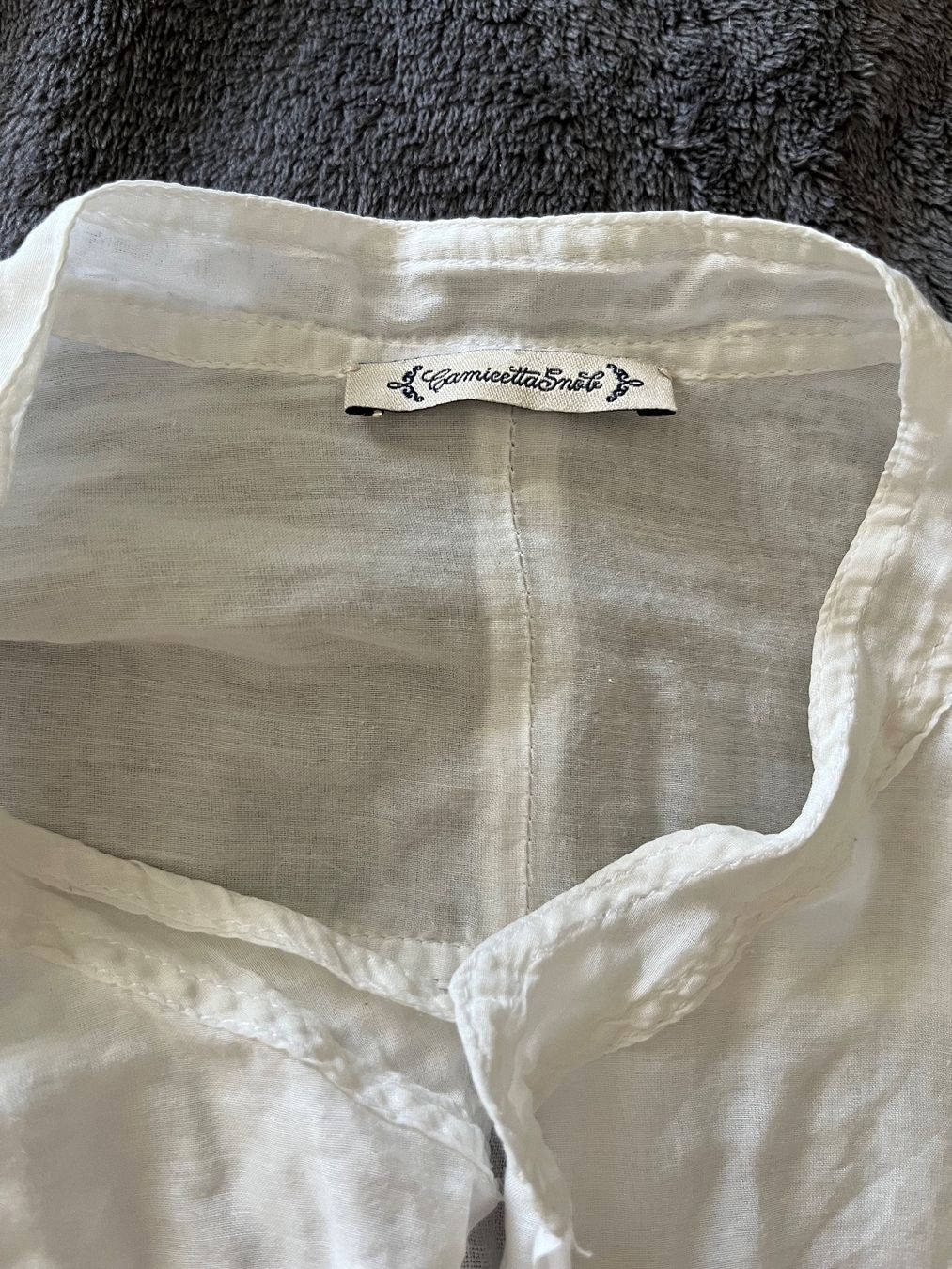 Blusen: 100% linen elegant blouse size S/M – Gebraucht aus Chêne-Bougeries von Seetooyoo 1