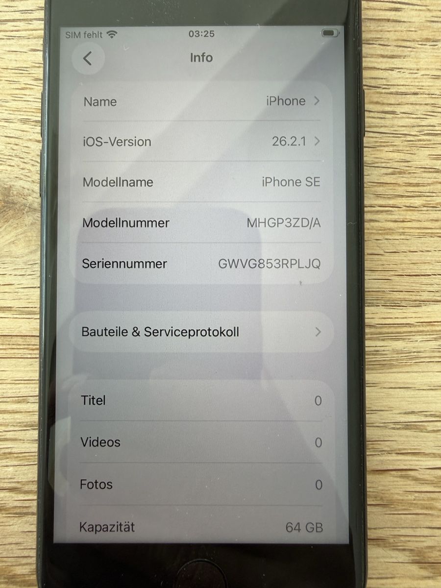 Apple Telefoni cellulari / Smartphones: iphone SE 64 GB black – Usato da Herisau venduto da verkaufen75 3