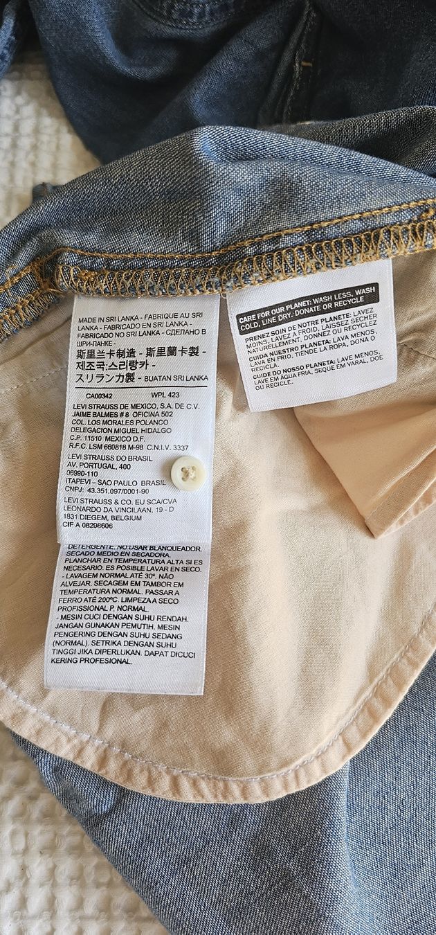 Levi's Robes: Levi's Jeanshemd-Kleid, Grösse L – D'occasion à Kollbrunn par Antikmann 5
