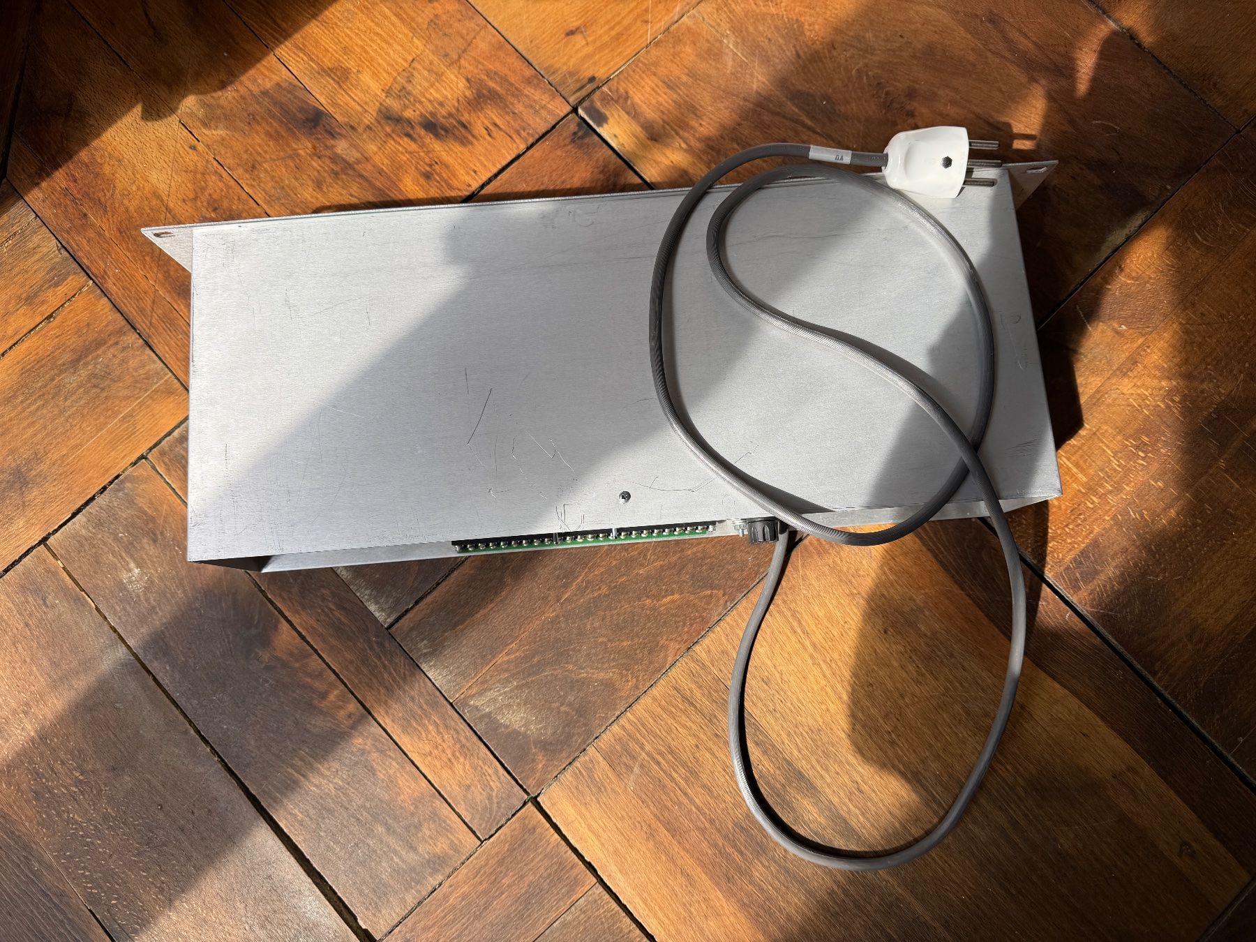 Console di mixaggio: ATI Studio Metering System VU400 – Difettoso da Bern venduto da A.W.S.R 1