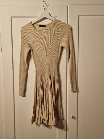 Kleid