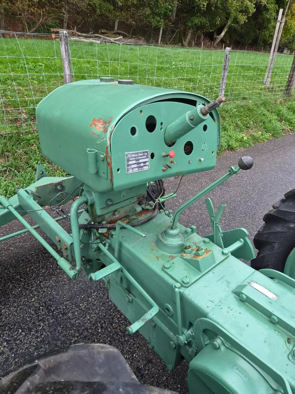 Bührer Tracteurs: Teileträger Bührer Oldtimer Traktor KJ4 – Défectueux à Dürnten par Bachtel84 3