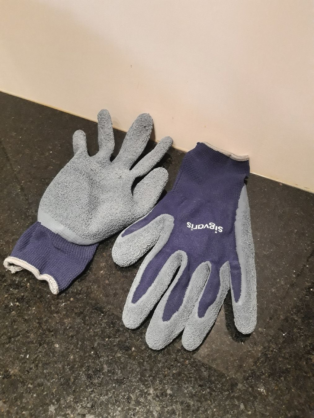 Gants & mitaines : Sigvaris Handschuhe mit hohem Grip – Neuf (Voir description) à Basel par unk_t572