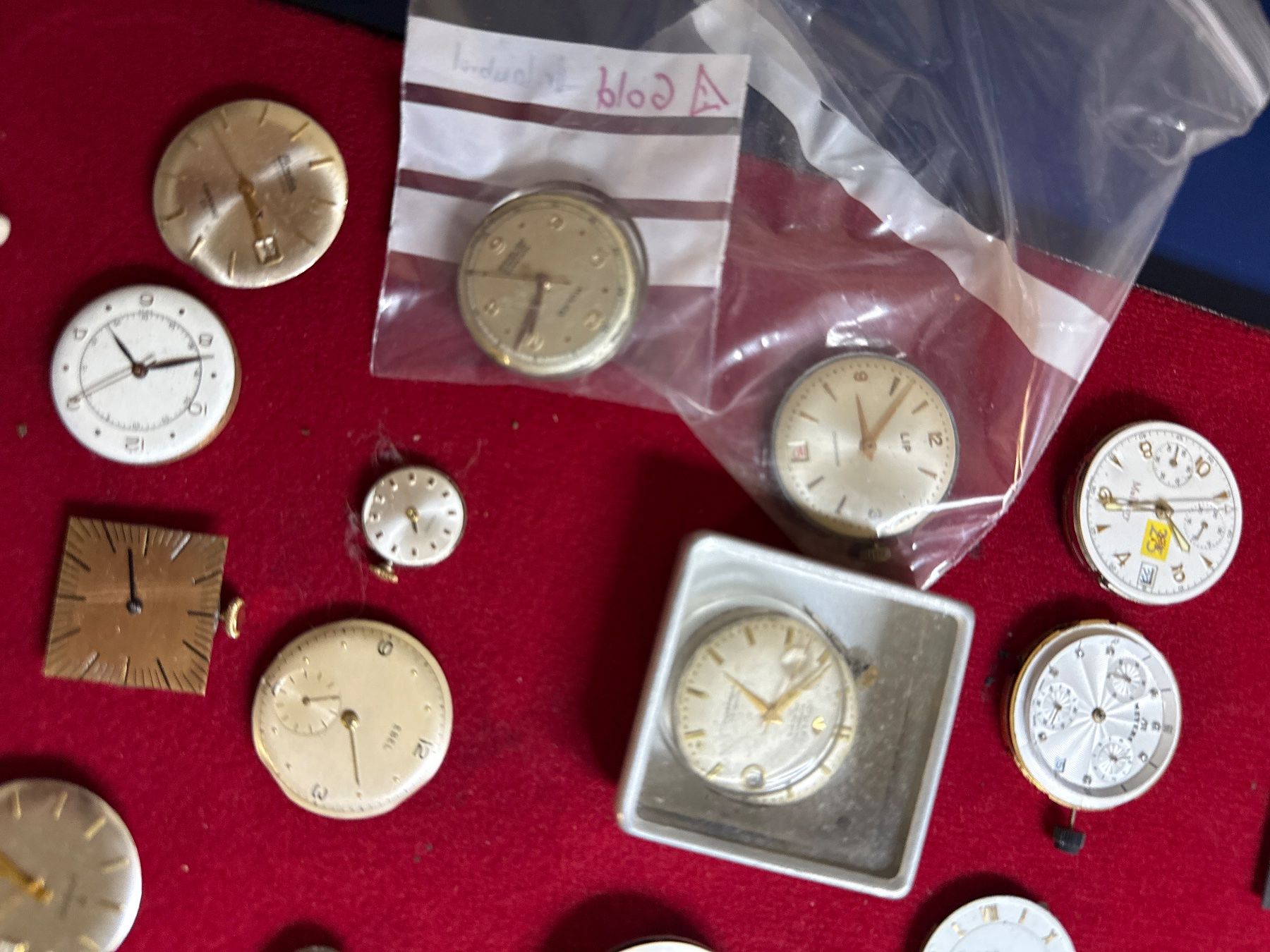 Orologi: Uhrwerk Lot – Difettoso da Pfeffingen venduto da Allhandelklgwatches 3