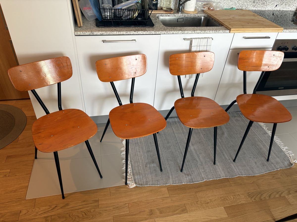 Chaises: 4 chaises vintage – D'occasion à Plan-les-Ouates par pat_xfr8 1