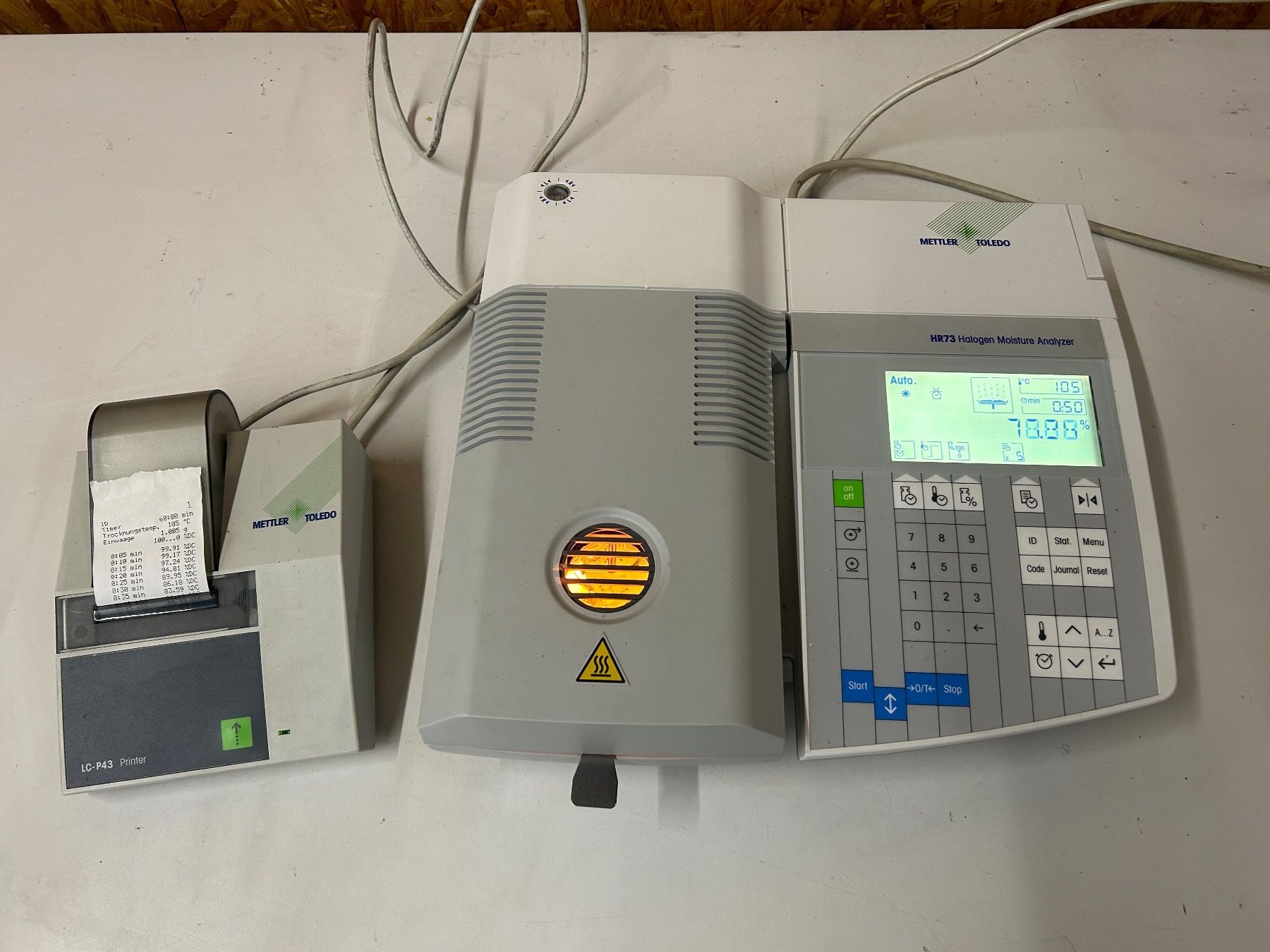 Mettler Toledo Accessori da laboratorio: Mettler Toledo HR73 Moisture Analyzer – Usato da Schupfart venduto da philippb06