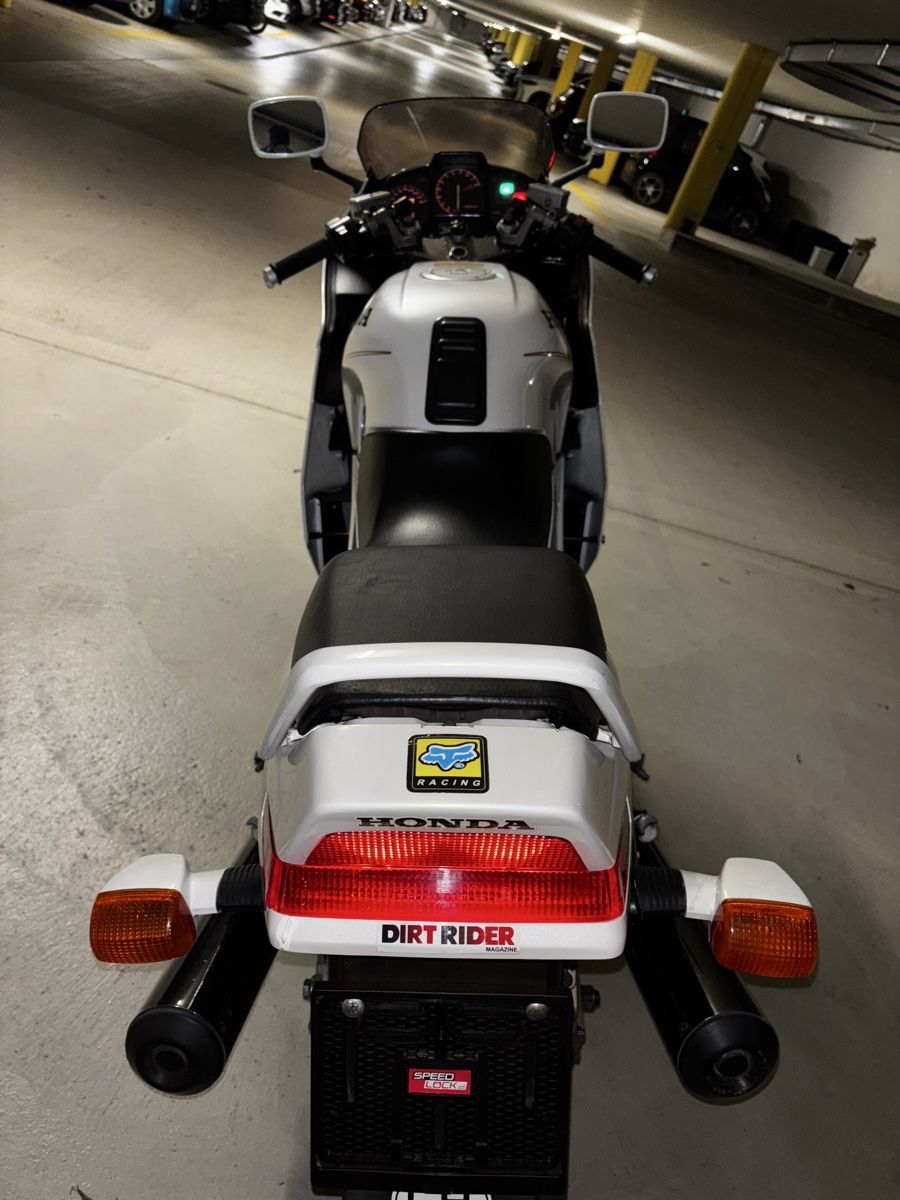 Honda Strada: Honda VFR 750 – Usato da Glattfelden venduto da Lektrolion 3