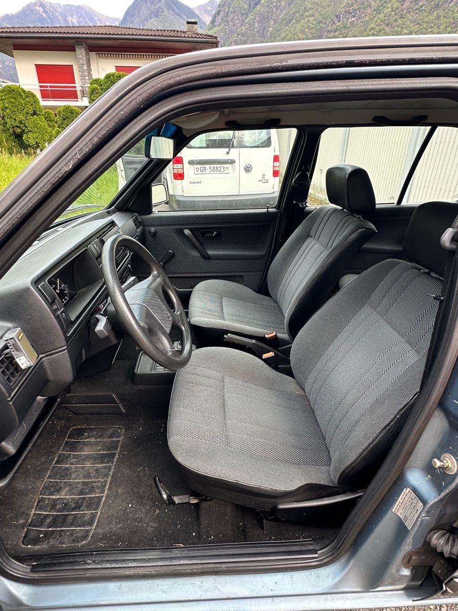 VW Autos: VW Golf 2 1.6 CL – D'occasion à Gnosca par Andy4X4 4