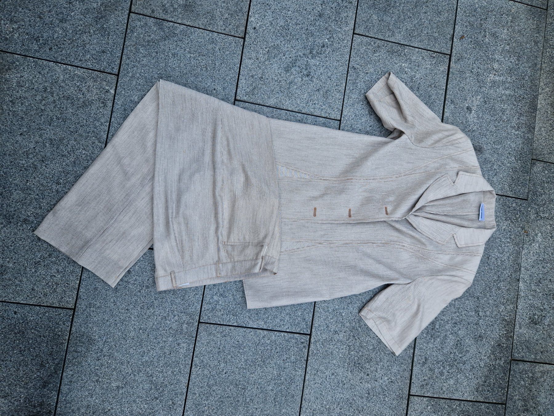 Gerry Weber Completi & Tailleur: Gerry Weber Kurzarmanzug gestreift Gr. 40 – Usato da St. Gallenkappel venduto da Kevinofski