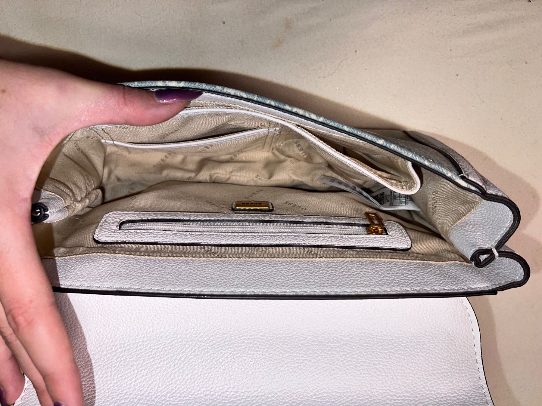 Guess Borse da donna: Blaue Guess Handtasche – Usato da Langrickenbach venduto da hub_n7tv 2
