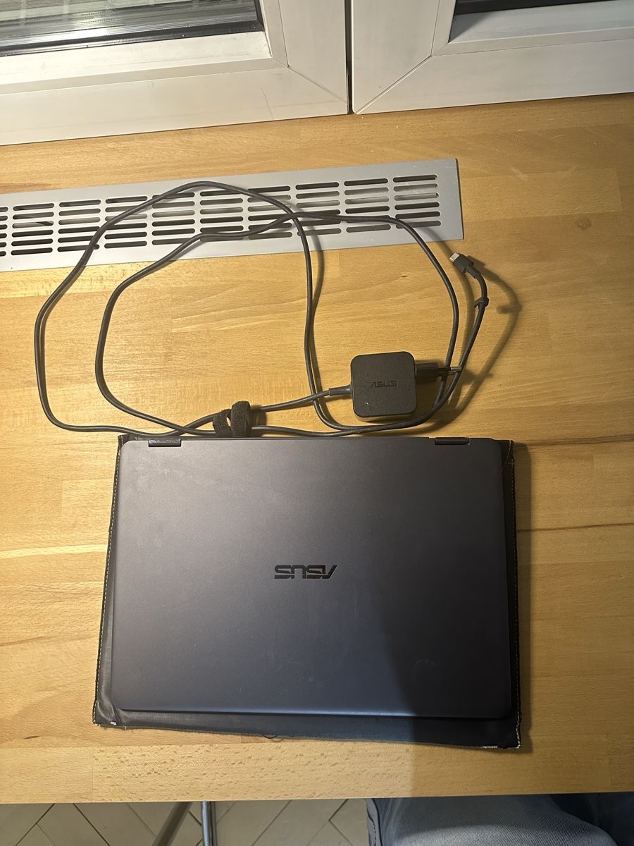 Asus Notebook: ASUS Zenbook Pro 2018 – Usato da Zürich venduto da justus_grabowsky 1