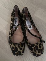 Max&Co. / Intrend ballerine leopardate con cinturino gioiell