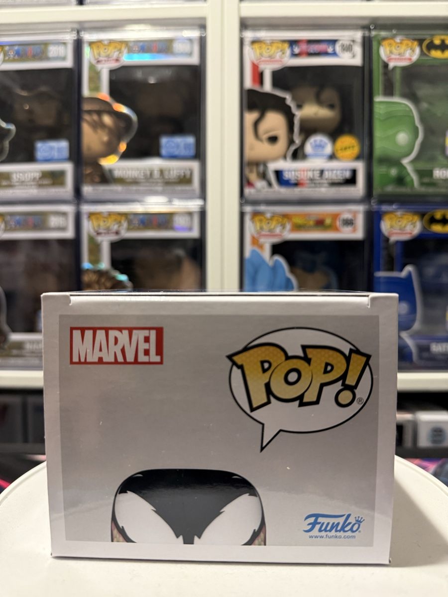 Funko Statuette: Funko Pop Marvel Venom 1469 Glows in the Dark – Nuovo (secondo la descrizione) da Flüelen venduto da alex_y88 4