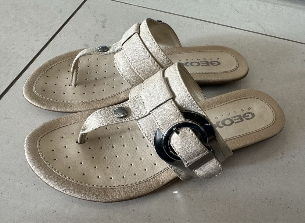 Gavi Sandali donna infradito con perline: in offerta a 14.99€ su