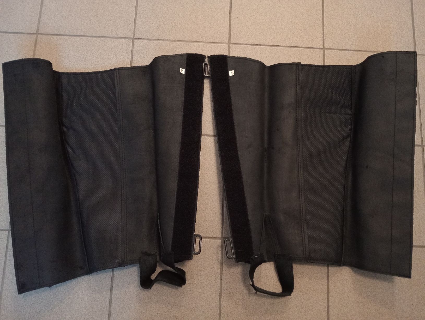 Gamaschen & Bandagen: Soubirac Leder Gamaschen Chaps Gr.8 – Gebraucht aus Einigen von tchalva 2