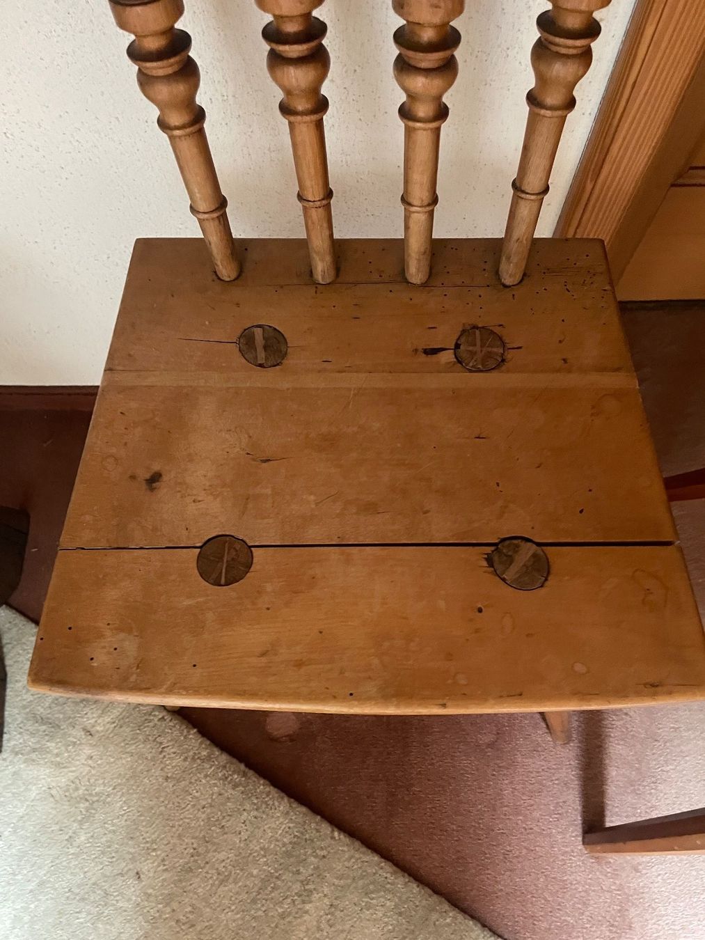 Stühle: 1 Antiker Beizenstuhl – Gebraucht aus Volketswil von rubin74 1