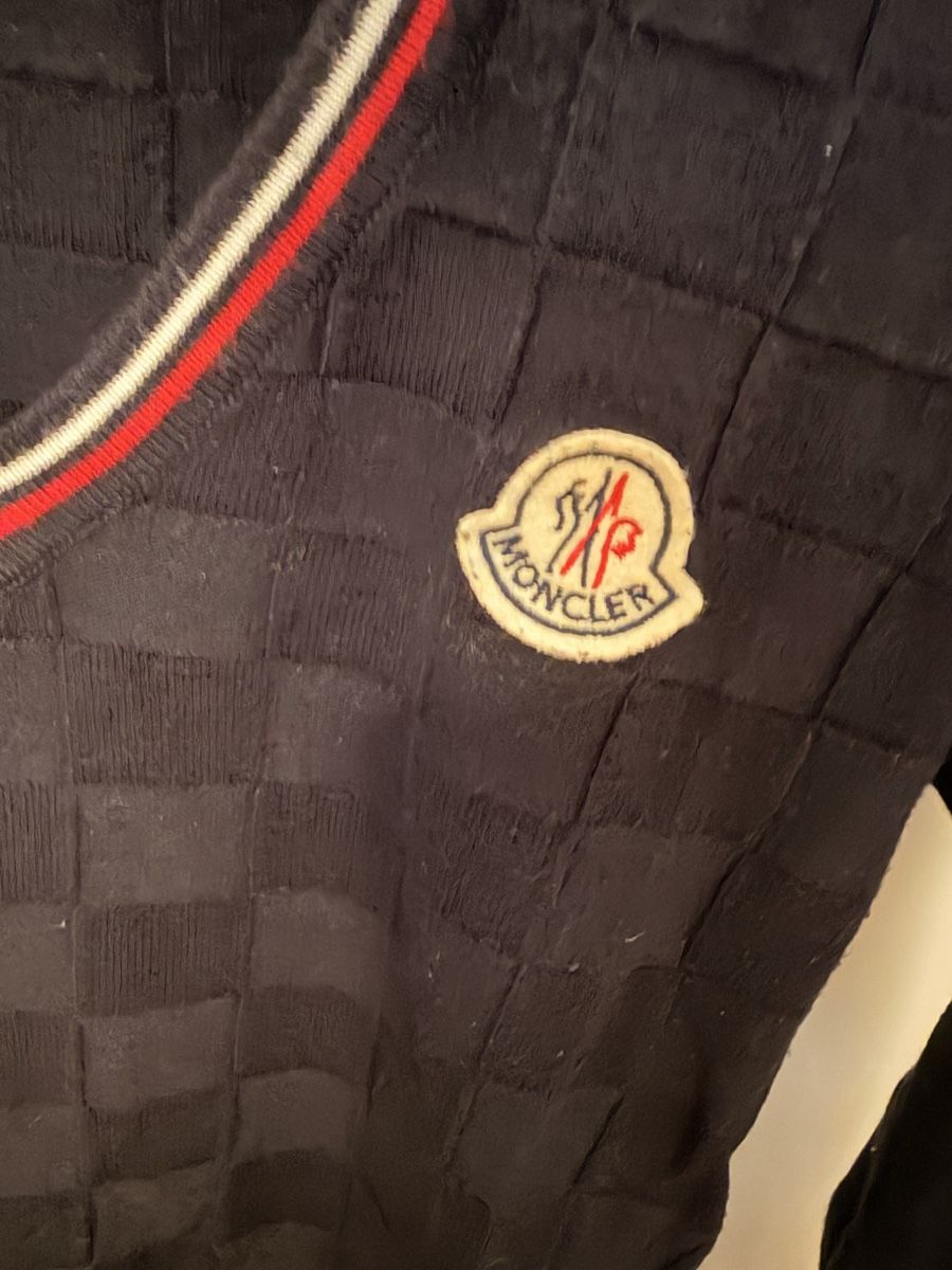 Maglioni & Felpe: Moncler Pullover Grösse (S)-M – Usato da Binz venduto da blue.b1 2