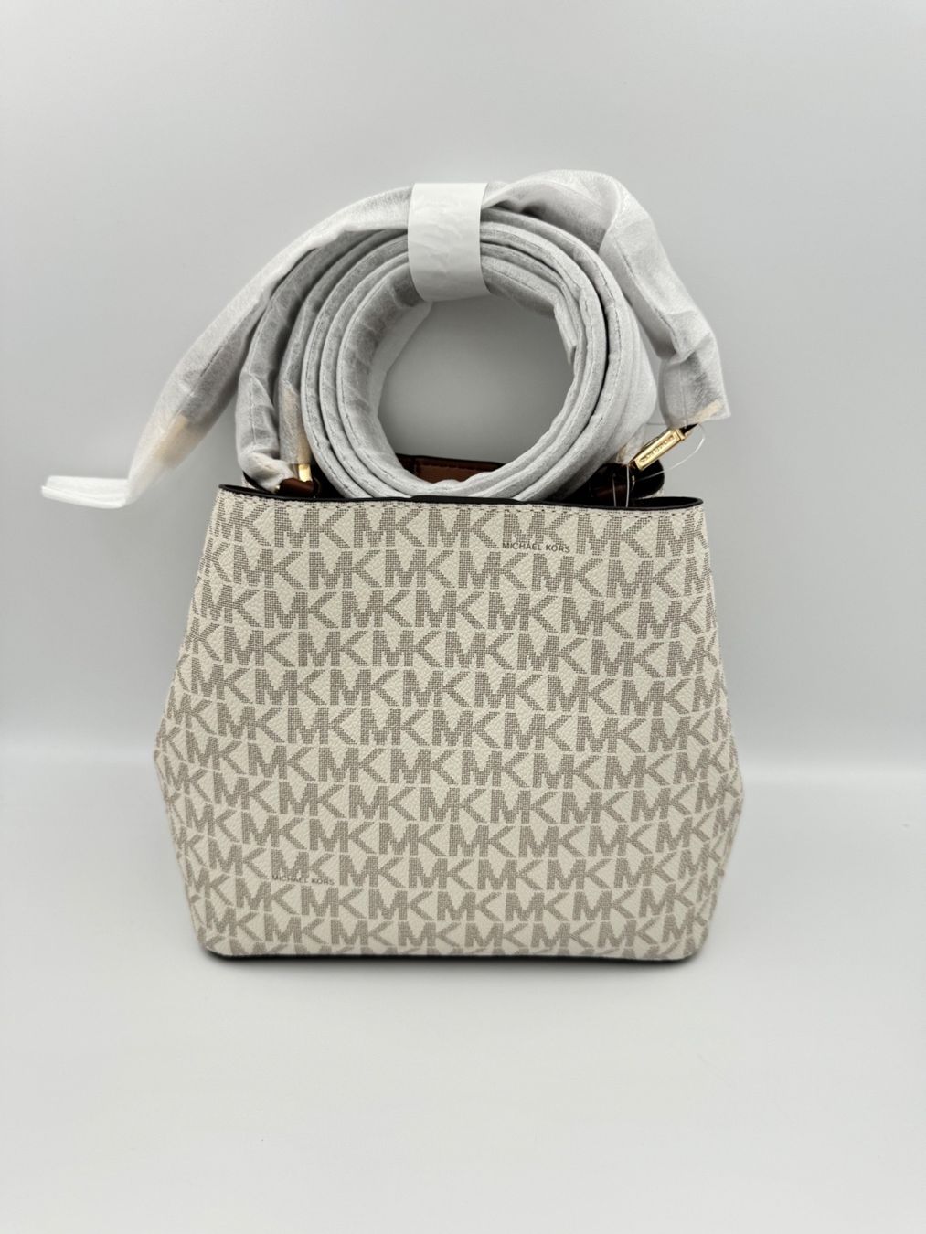 Michael Kors Borse da donna: Michael Kors Tasche vanilla – Nuovo e nell'imballaggio originale da Wiedlisbach venduto da Sistershop 1