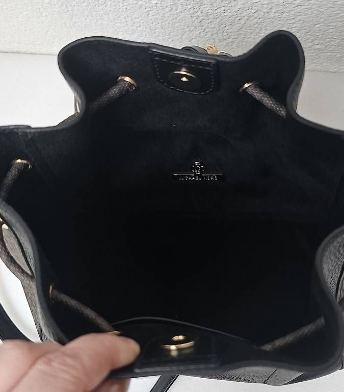 Michael Kors Borse da donna: Michael Michael Kors – Nuovo (secondo la descrizione) da Balsthal venduto da dra_292z 4