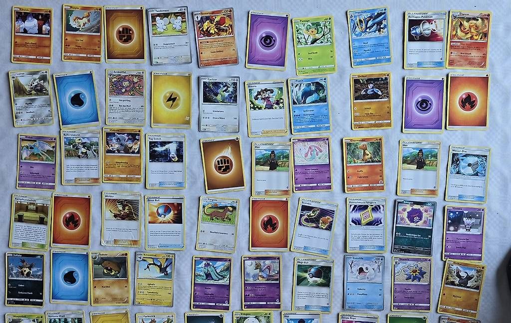 Pokémon Sammelbilder & Trading cards: Pokémon 100 karten – Gebraucht aus Bellinzona von Friederike_A 3
