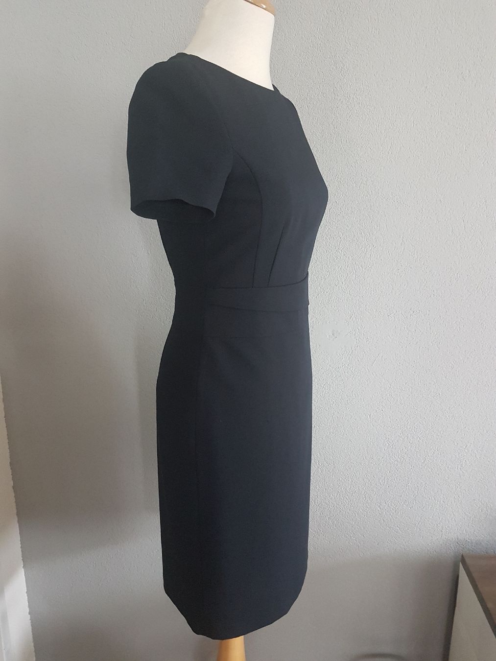 Kleider: Business Kleid dunkelblau – Gebraucht aus Zürich von flolo 2
