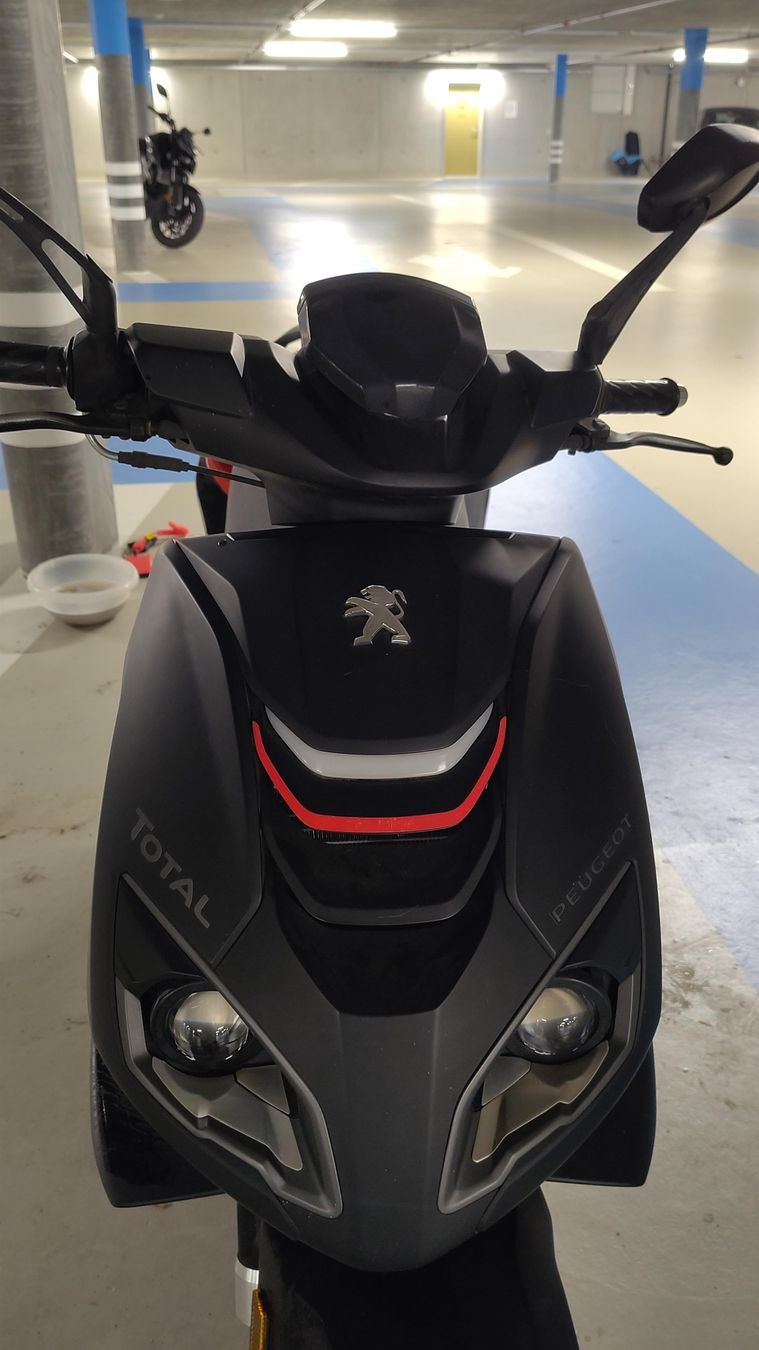 Peugeot Scooter: Scooter Peugeot – Usato da Sion venduto da mel_z929 2