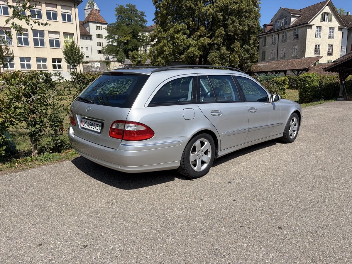Mercedes-Benz Automobili: Mercedes E270 CDI T  – Usato da Züberwangen venduto da pippo685 1