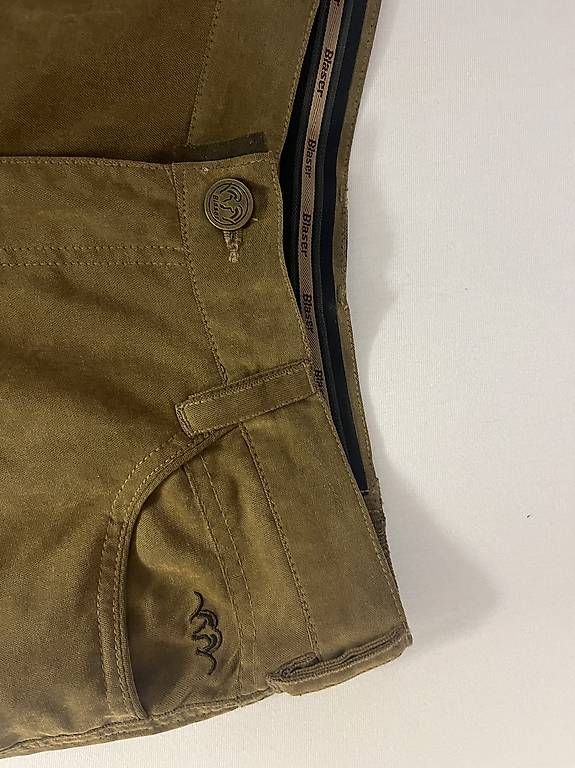 Hosen: Jeans Cargohose Jagdhose – Gebraucht aus Muri b. Bern von Merliner01 1