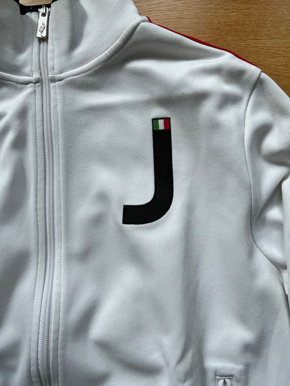 Nike Giacche: Trainingsjacke Juventus – Usato da Männedorf venduto da Suvretaner 1
