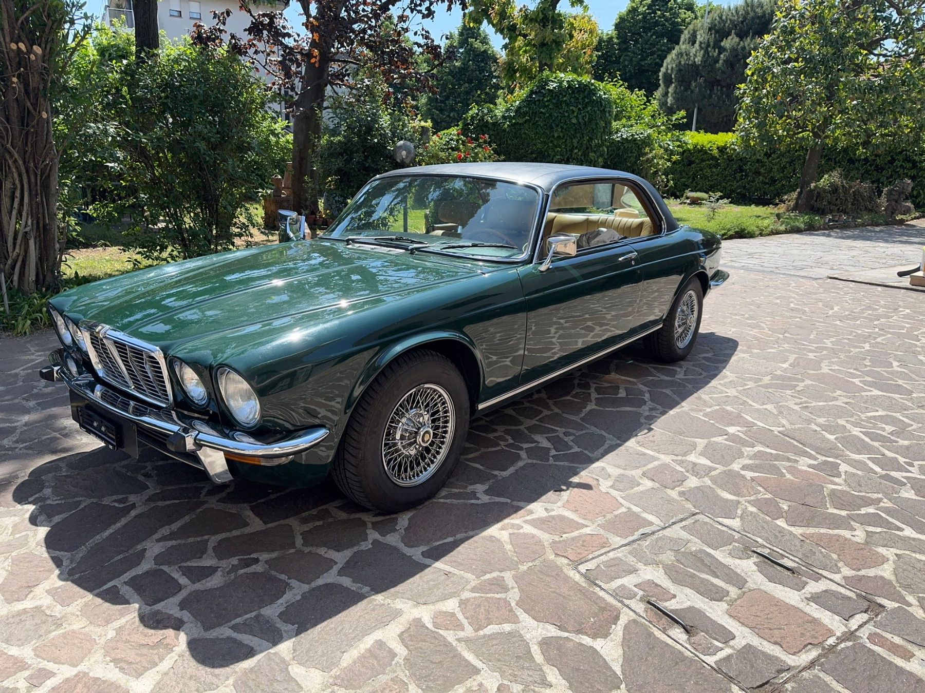 Jaguar Automobili: STUPENDA JAGUAR XJ6 COUPE'  1978 – Usato da Pregassona venduto da Gianlu0 2