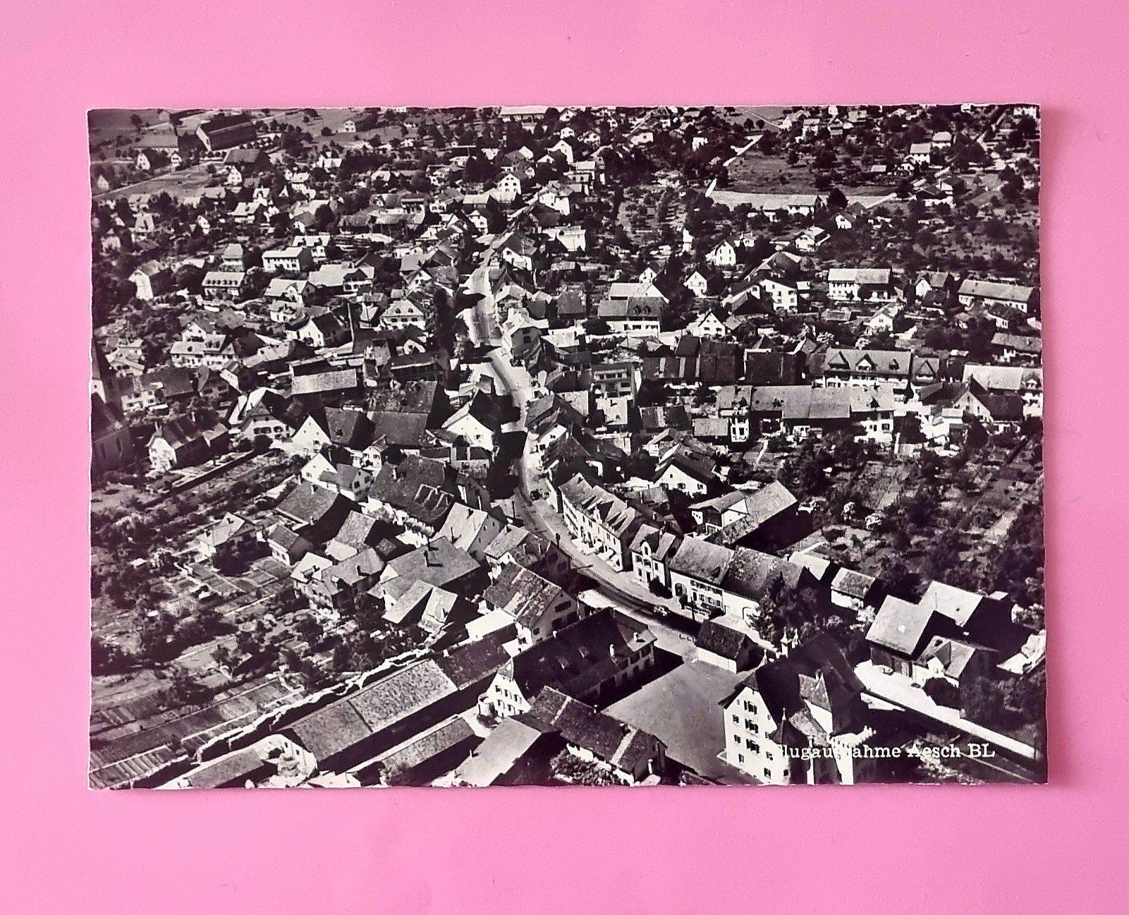 Cartoline postali: Aesch (BL) - Flugaufnahme – Usato da Rothrist venduto da RROENK