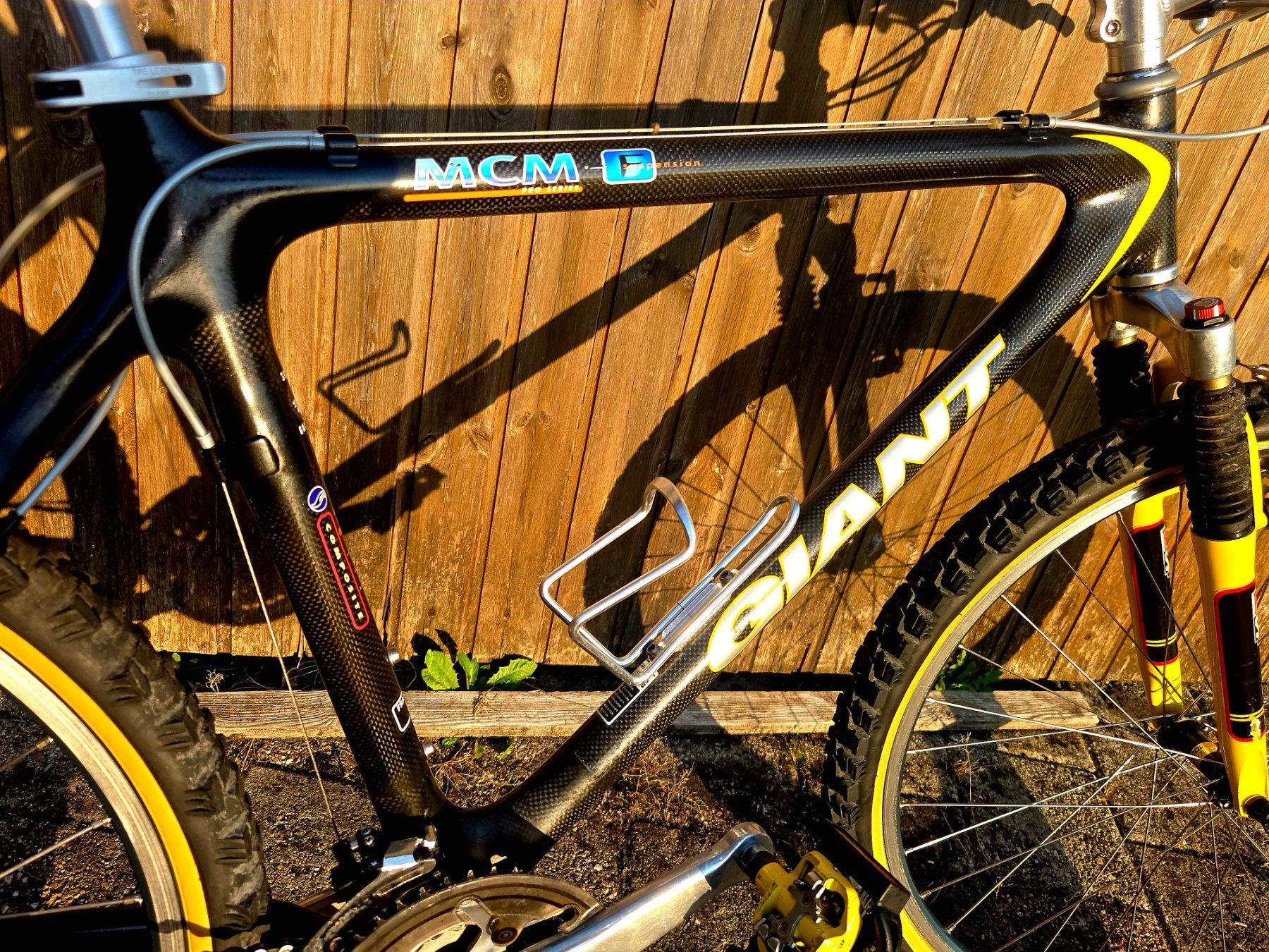 Giant Biciclette: GIANT MCM carbon MTB Retro Kult Bike – Usato da Ammerswil AG venduto da Undenheim 9