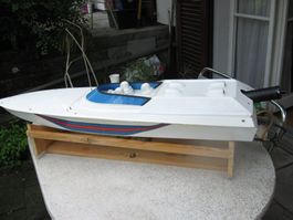 80 km/h  Martini Rennboot // Rossi 15cm3 NitroRacer