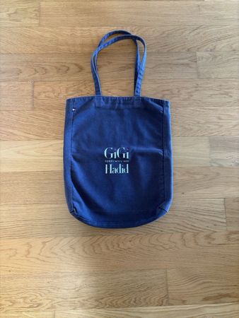 Gigi Hadid von Tommy Hilfiger Tasche