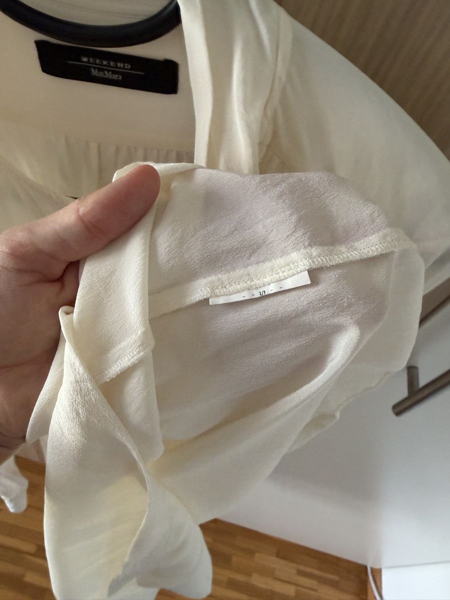Max Mara Camicette: Max Mara Weekend silk blouse it42 – Usato da Nyon venduto da dasha107 4