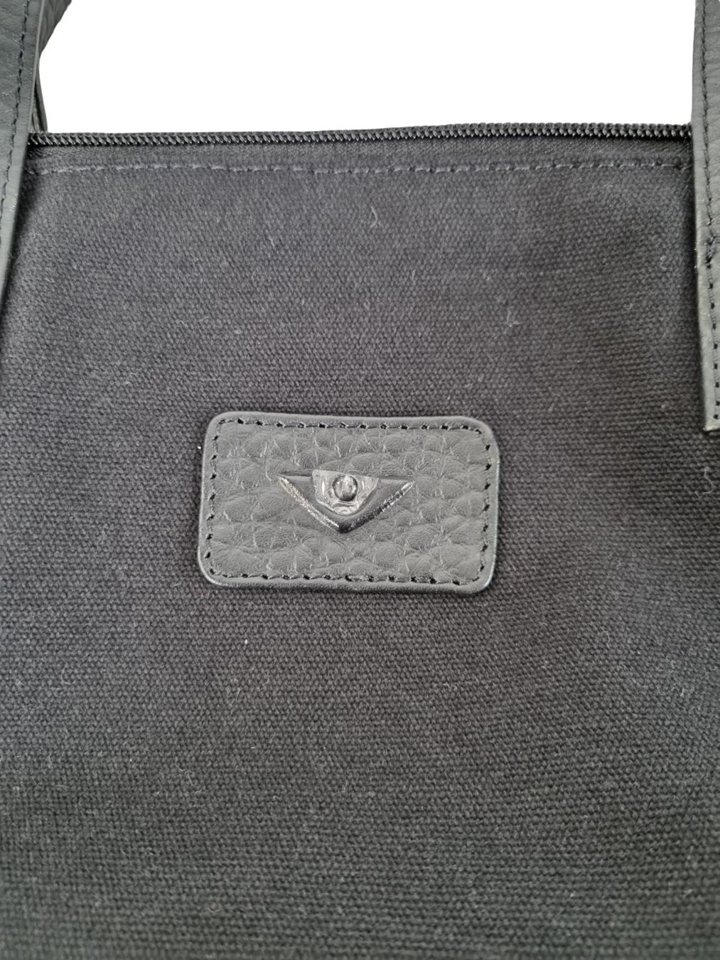 Taschen für Damen: Umhängetasche Schwarz – Gebraucht aus Wangen b. Olten von Restwert_Wangen 5